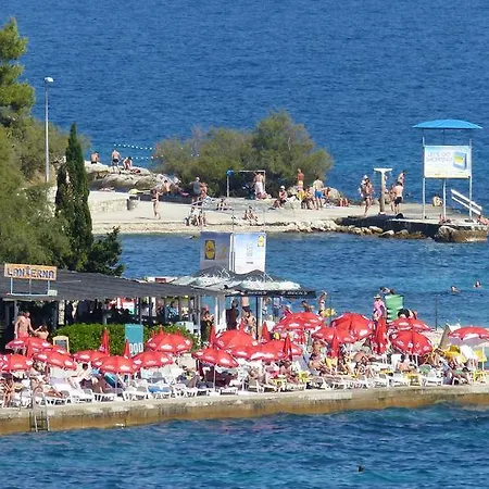 Beach Bacvice Split